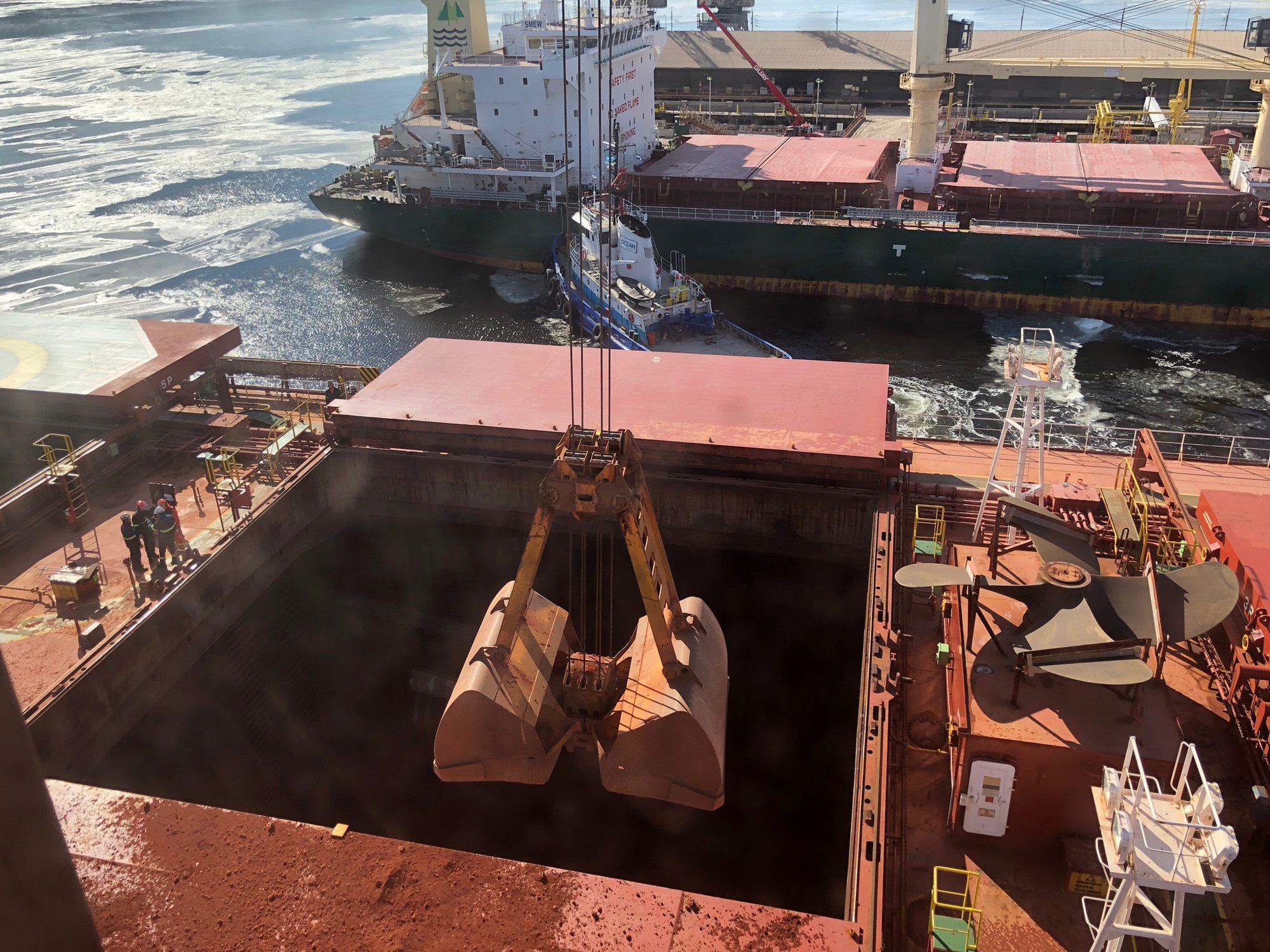 Rusty Nemag dry bulk grab canada